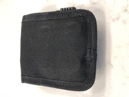 MAGNETIC POUCH